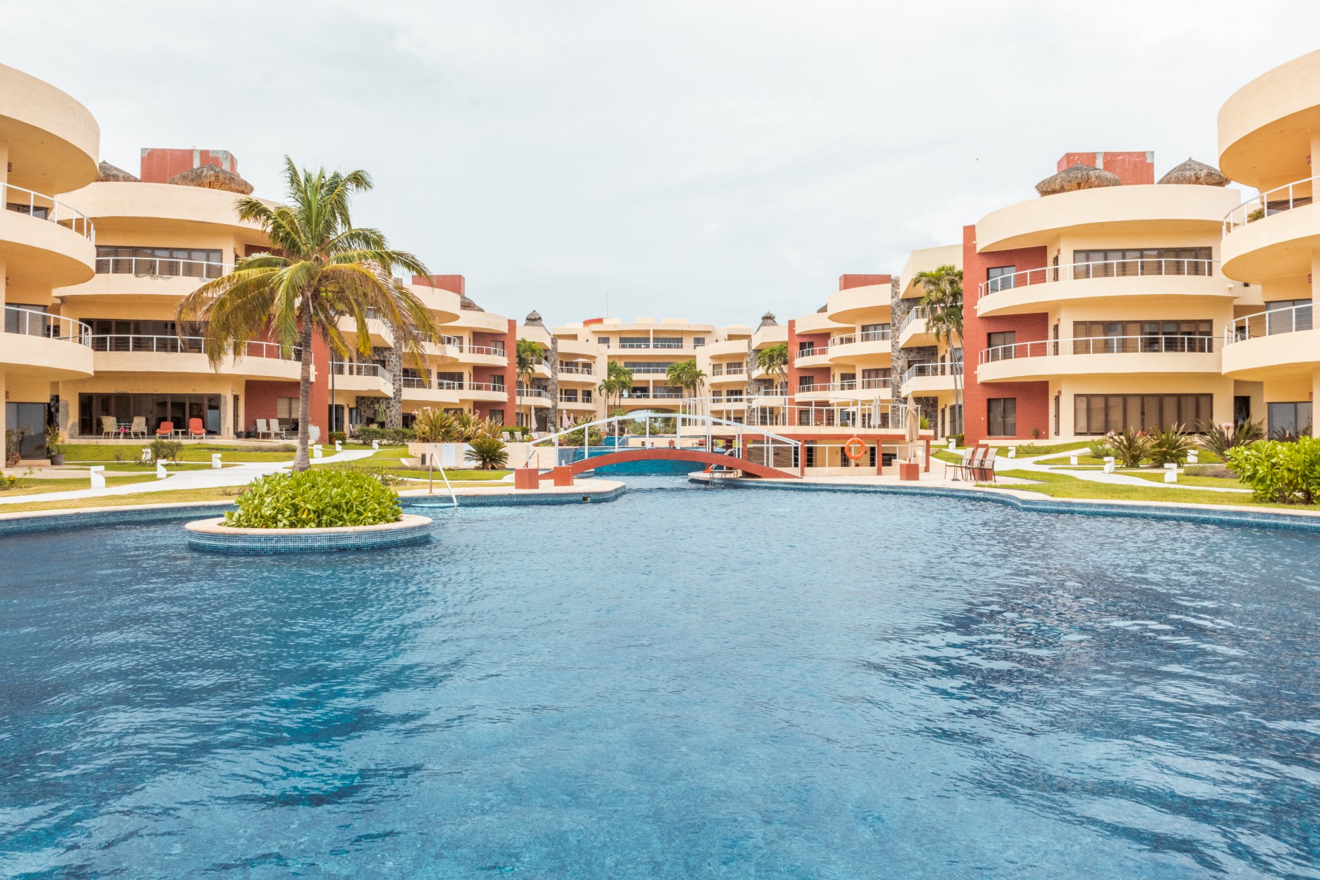 Playa Grande G13 – Income-Ready Beach Condo