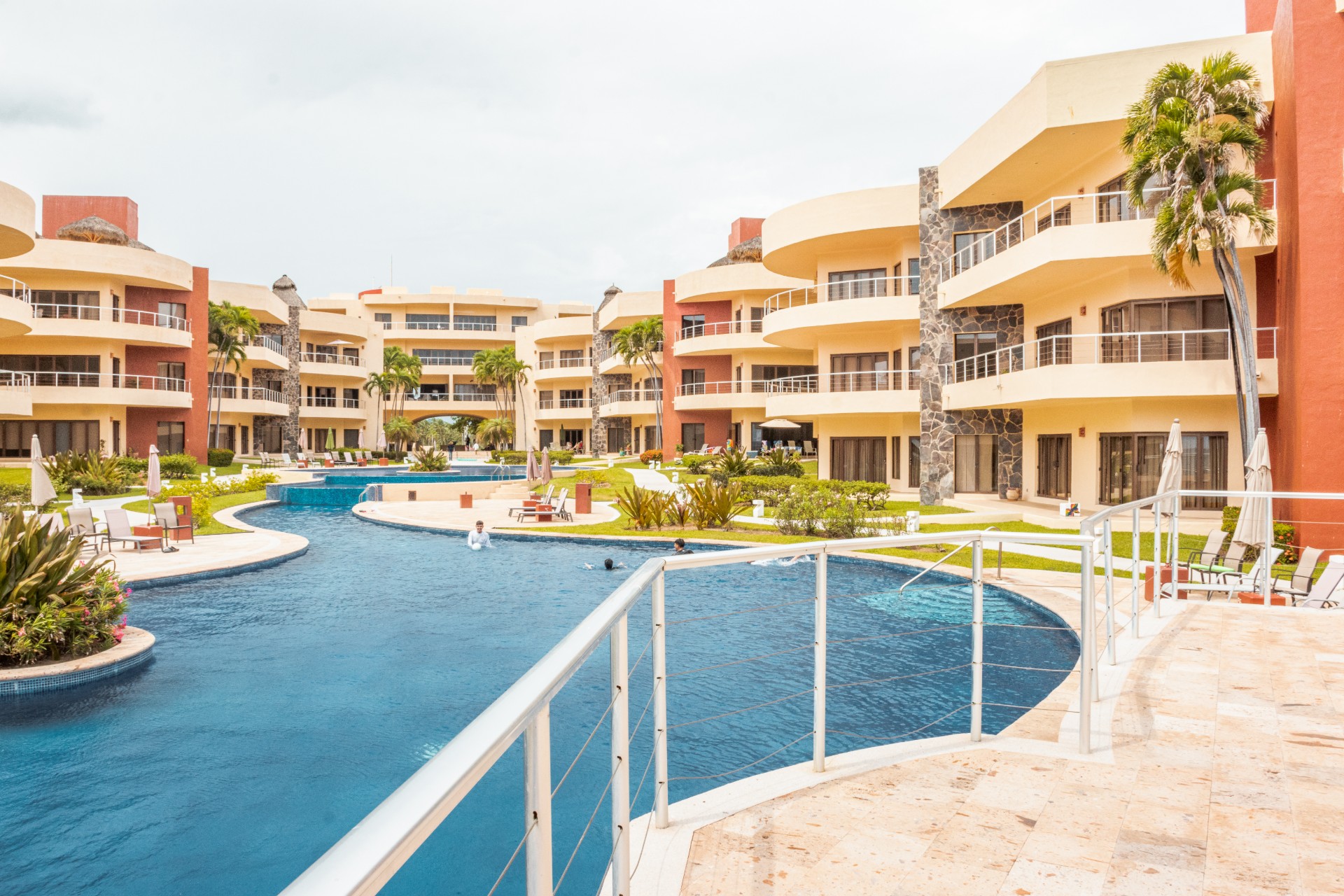 Playa Grande G13 – Income-Ready Beach Condo