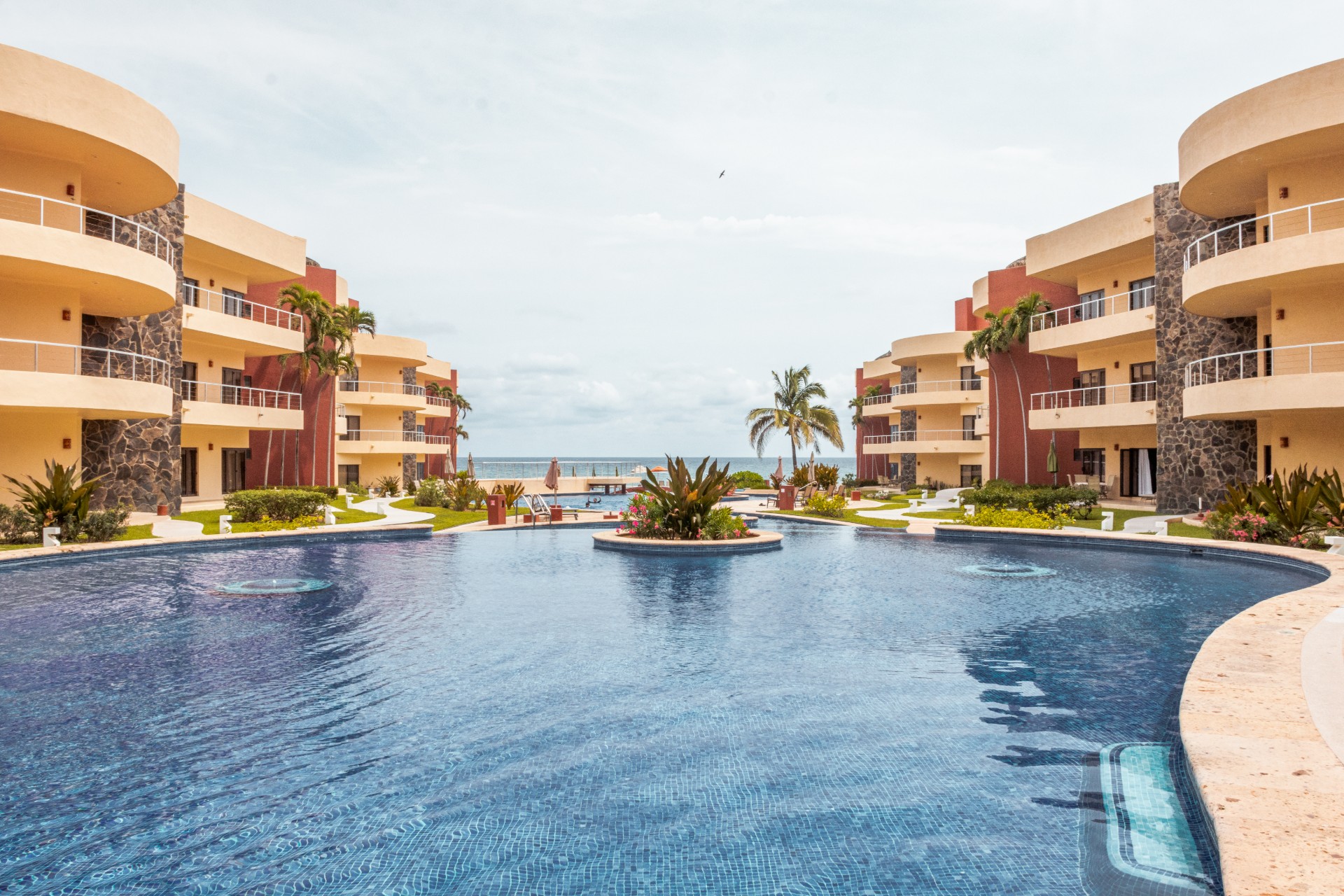 Playa Grande G13 – Income-Ready Beach Condo
